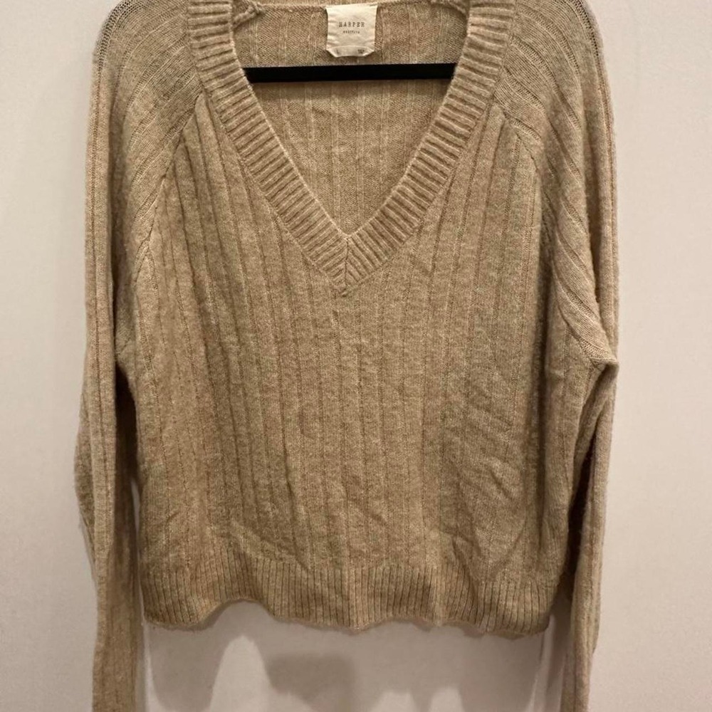 Harper heritage Womens Soft Tan Knit V Neck Pullover Sweater Size l